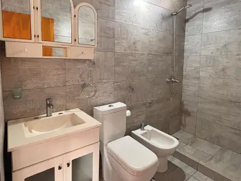 Depto Tipo Casa Monoambiente con 1 baño