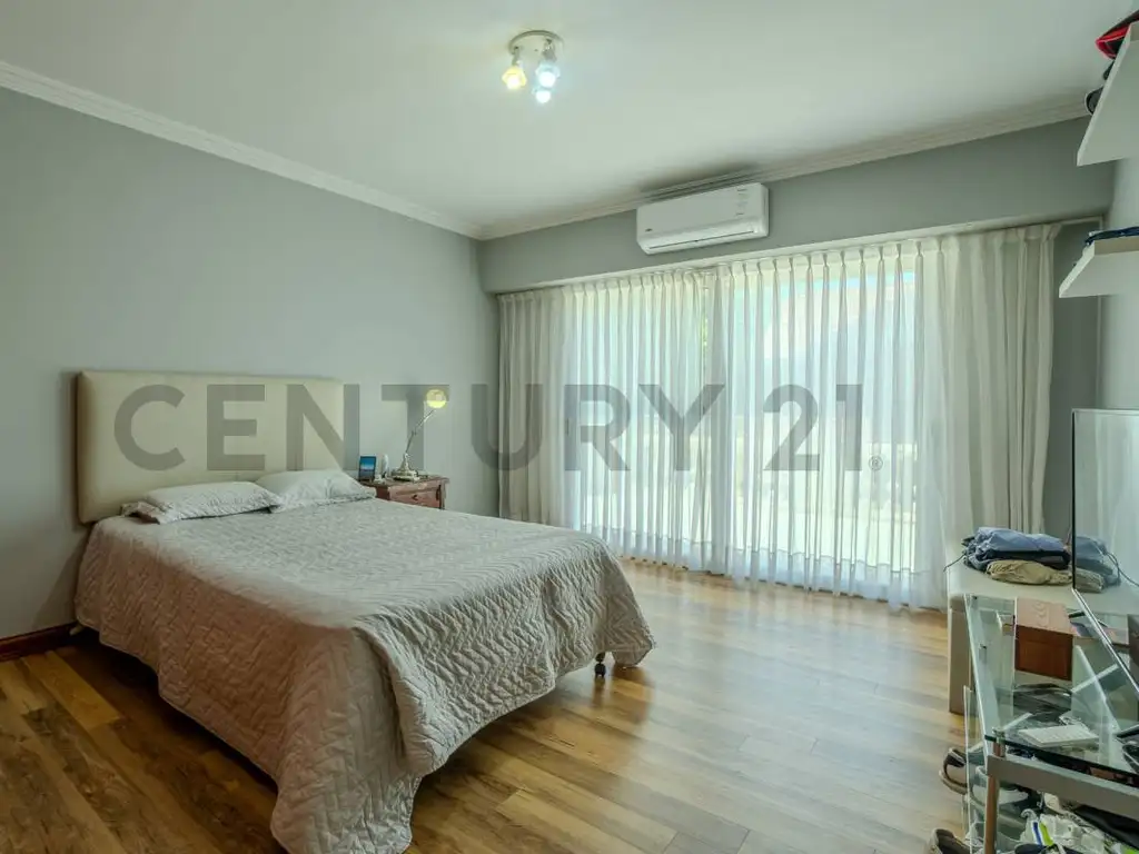 Casa en Venta en Abril Club de Campo – Frente al golf. - Foto 24