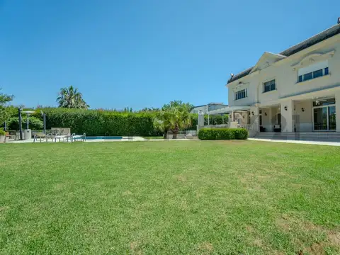 Casa en Venta de 5 dormitorios