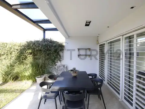 Casa en Venta en City Bell, USD 250.000