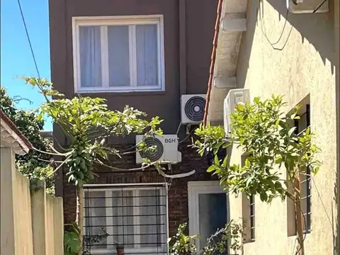 Depto Tipo Casa en Alquiler de 2 ambientes