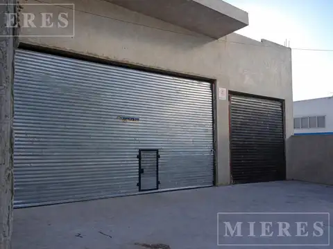 Deposito en venta en Colectora oeste ramal escobar  al 3100