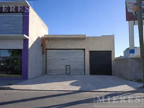 Deposito/local en Venta sobre colectora oeste ramal escobar