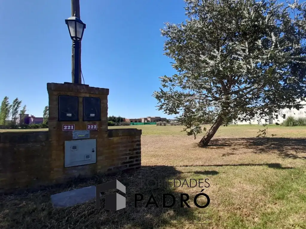 Lote 222. Barrio La Elina, Comarcas de Lujan