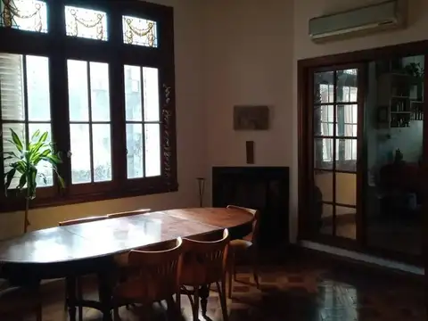 Depto Tipo Casa en Venta de 4 dormitorios