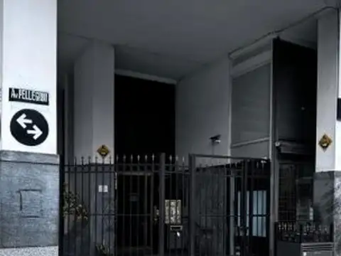 AV. PELLEGRINI 1203 , Piso 1