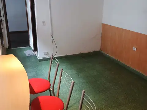 Departamento en Alquiler en Pompeya, $ 690.000