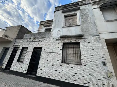 Terreno en Venta en Parque Chacabuco, USD 154.000