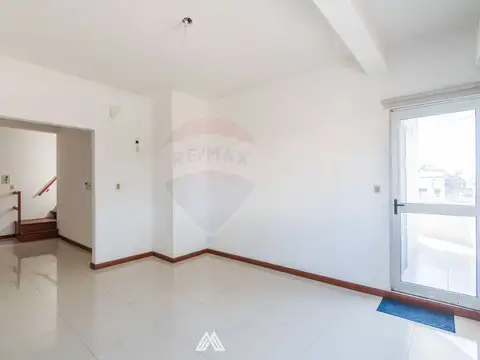 VENTA CASA DE ALTOS PARQUE BATLLE- 2 DORM+AZOTEA 