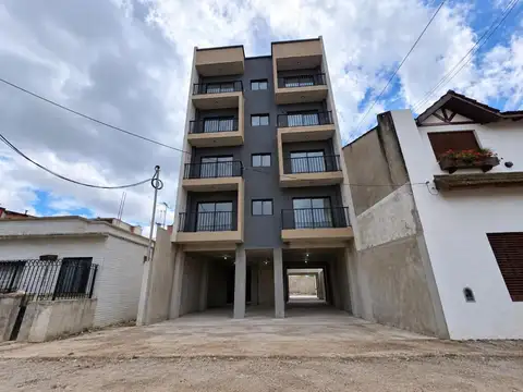 En Venta Departamento de 1 Ambiente en Pozo en Palomar F: 10295