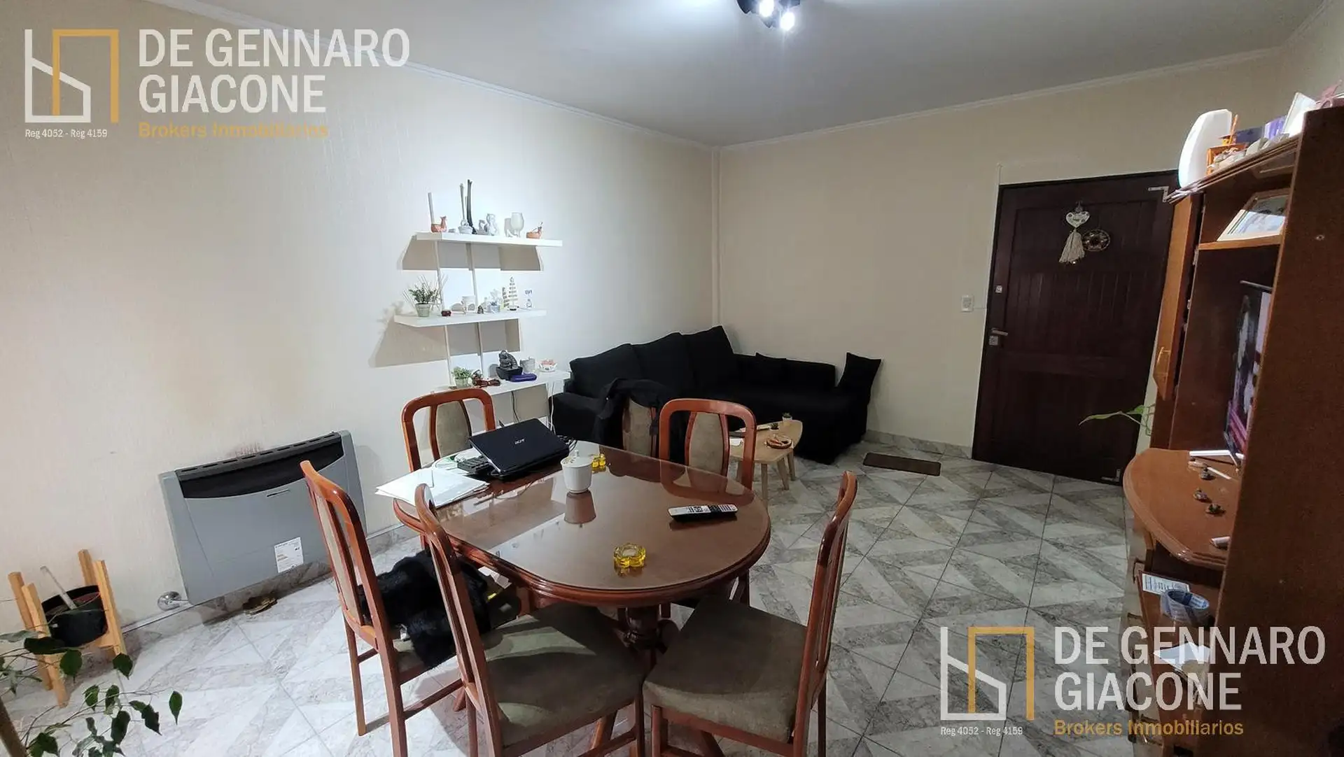 Departamento cuatro ambientes a media cuadra de Av. Constitución
