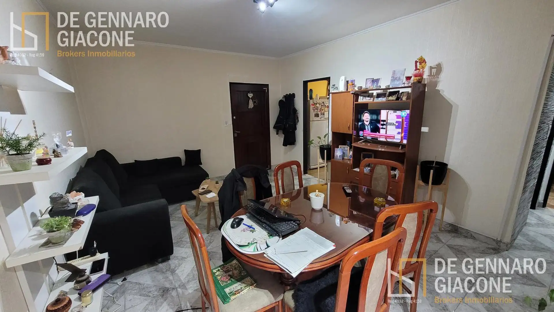 Departamento cuatro ambientes a media cuadra de Av. Constitución