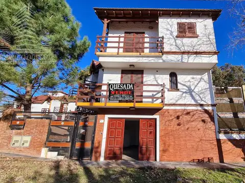 Espectacular Triplex ,Costa Azul!! Con cochera cubierta!!