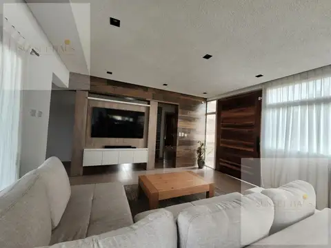 Casa en Alquiler en San Sebastian, USD 1.200