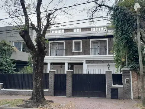 Ricardo Guiraldes al 700