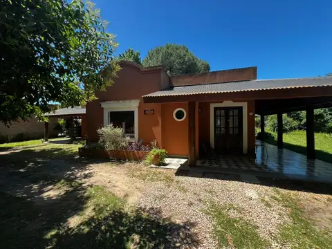 Casa en Venta en General Las Heras, USD 165.000