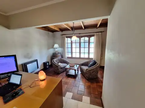 Casa en Venta en Manuel B Gonnet, USD 175.000