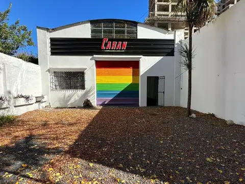 GALPON - LOTE - TERRENO EN LA PLATA CON OFICINA