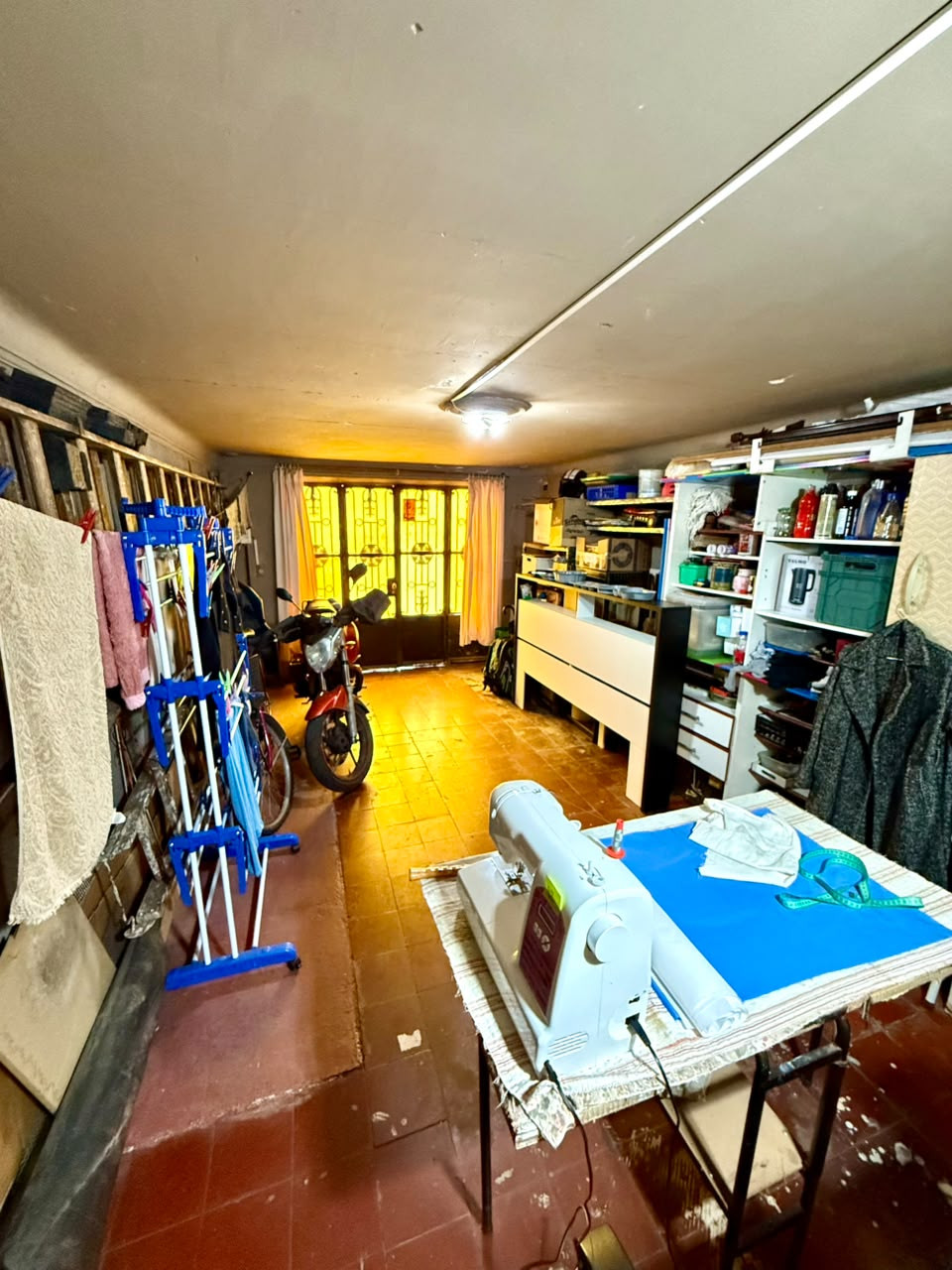 Casa 4 ambientes con 1 baño