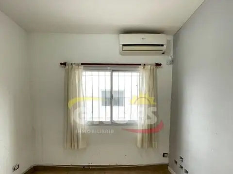 Oficina 2 ambientes con terraza en Villa Sarmiento