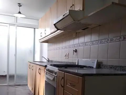 Departamento en Venta en Pompeya, USD 70.000