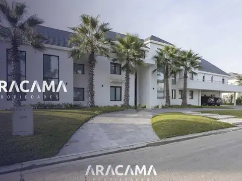 Casa en Venta en Saint Thomas Este Oeste - Canning