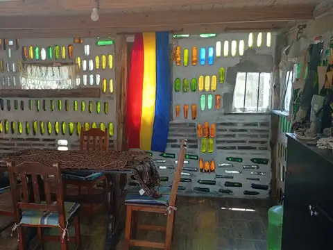 80 nº 1252, Mar del Tuyú.