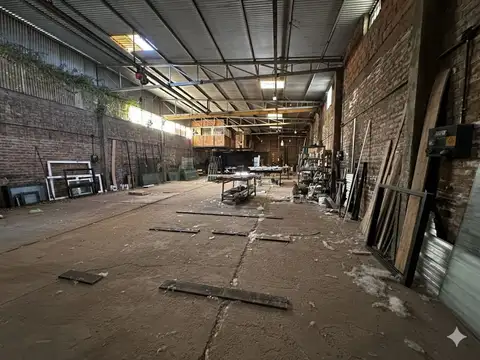 Galpon en Venta en Mayor Drummond, USD 155.000