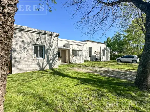 Casa en venta en Barrio Guido, Guido 1700