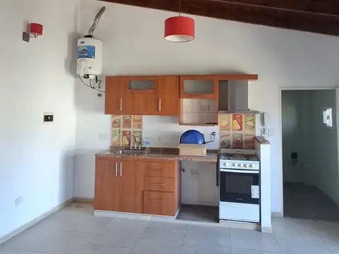 Monoambiente , con balcon al frente  en alquiler en Ciudad Madero