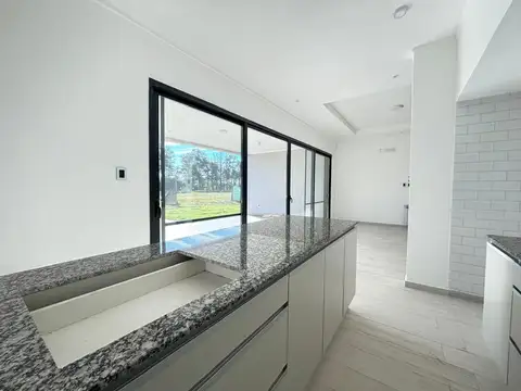 Casa en venta en Country La Reserva