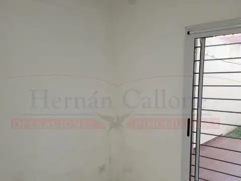 EXCELENTE DEPARTAMENTO 2 AMBIENTES CON PATIO