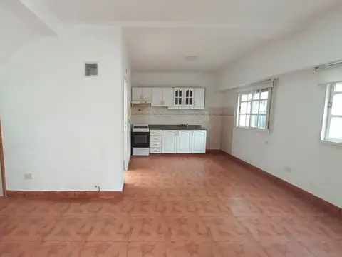 Casa en Alquiler en Ramos Mejia, $ 750.000