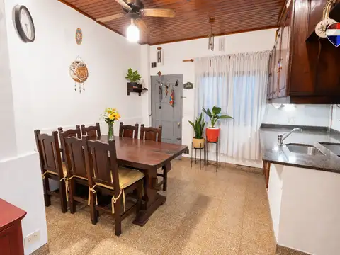 Depto Tipo Casa en Venta de 4 ambientes