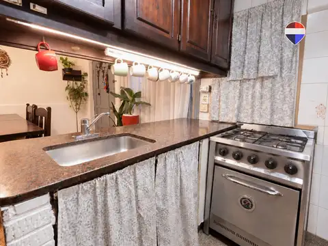 Depto Tipo Casa en Venta 44 años