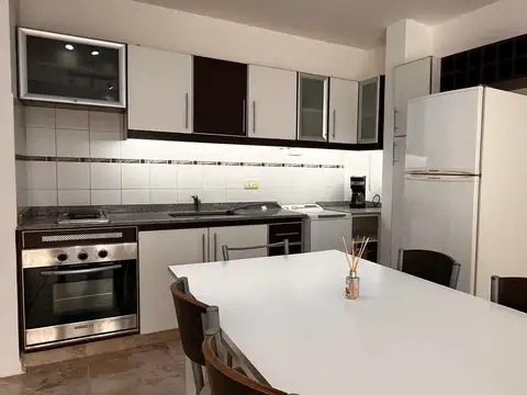 VENTA DE DEPARTAMENTO EN PINAMAR- A MTS DEL MAR
