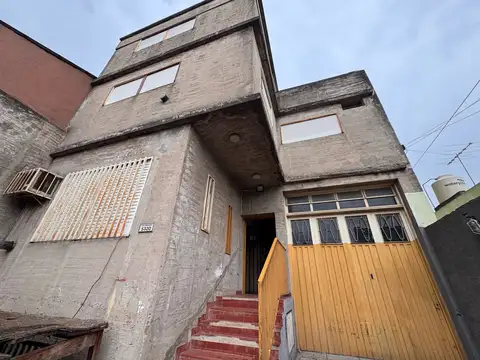 Nave Industrial - ex fábrica de costura con montacargas Caseros