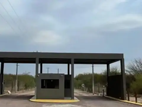 Terreno en Venta en Villa Zanjon, Capital