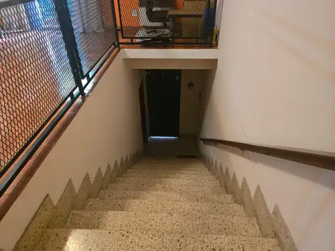 Departamento 5 ambientes con 1 baño