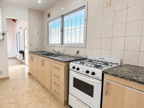 Departamento en Alquiler en Llavallol, $ 950.000