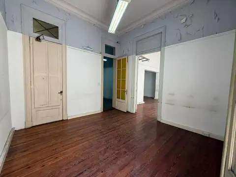 Depto Tipo Casa en Venta de 5 dormitorios