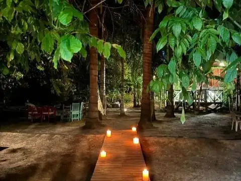 Casa 6 ambientes con 2 baños