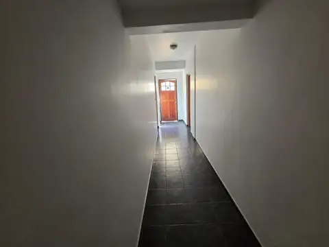Ayacucho 3400, Piso pb