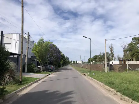 506 e/132 y 132 bis Don Alberto