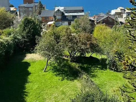 Campichuelo 554. Entre Av. Belgrano y 24 De Septiembre