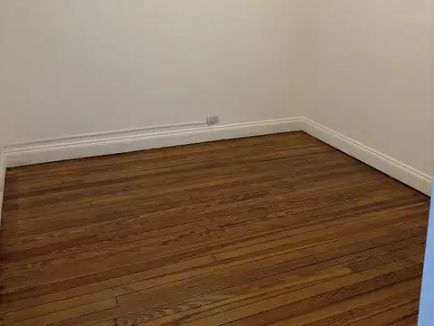 Depto Tipo Casa en Alquiler de 4 dormitorios