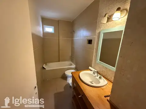 Departamento 4 ambientes con 1 baño