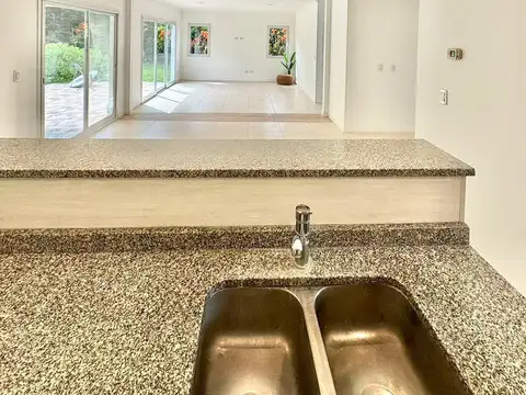 Casa en Alquiler de 2 dormitorios