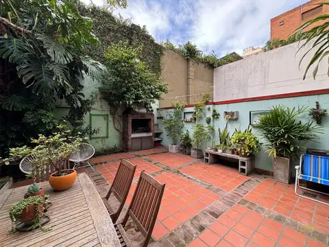 3 amb · Patio con Parrilla · Belgrano