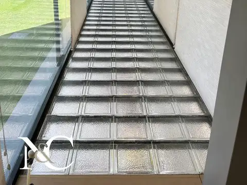 Casa en Venta con cochera